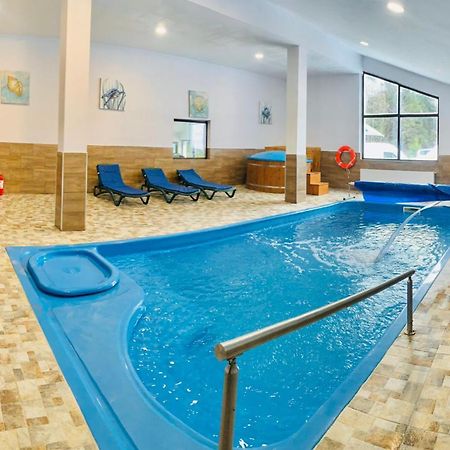 Cerbul Chalet Accommodation & Wellness Rîşnov Eksteriør bilde