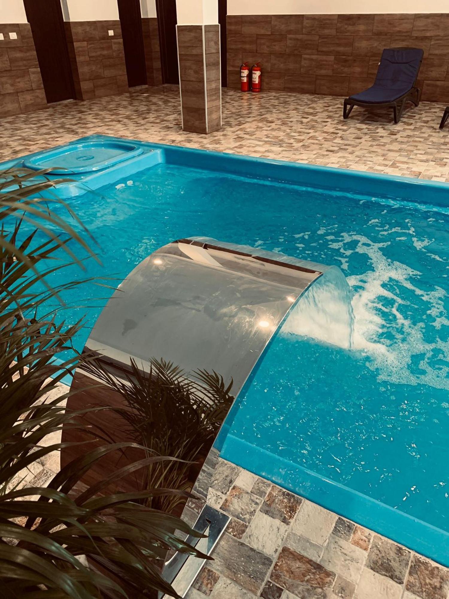 Cerbul Chalet Accommodation & Wellness Rîşnov Eksteriør bilde